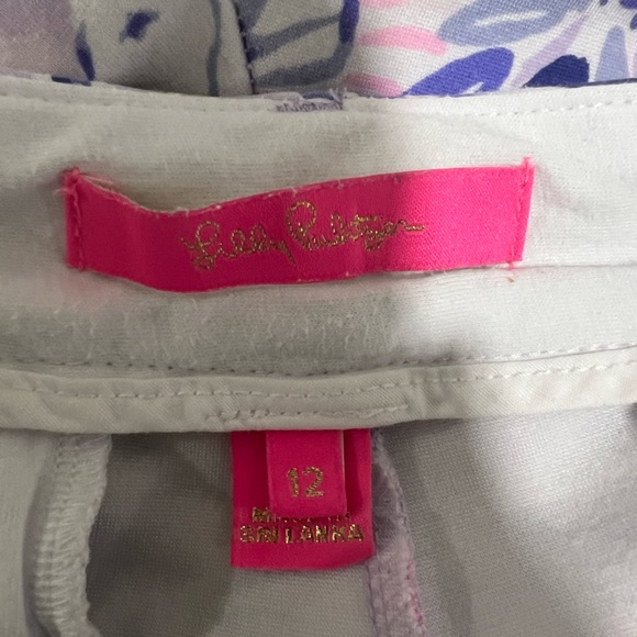 Lilly Pulitzer Callahan Shorts - Picture 2 of 4